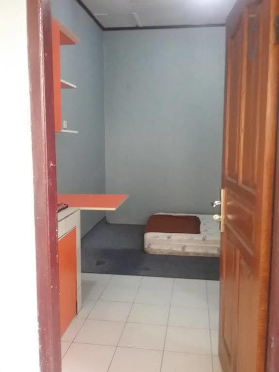 בנדונג Budi House & Food Station מראה חיצוני תמונה