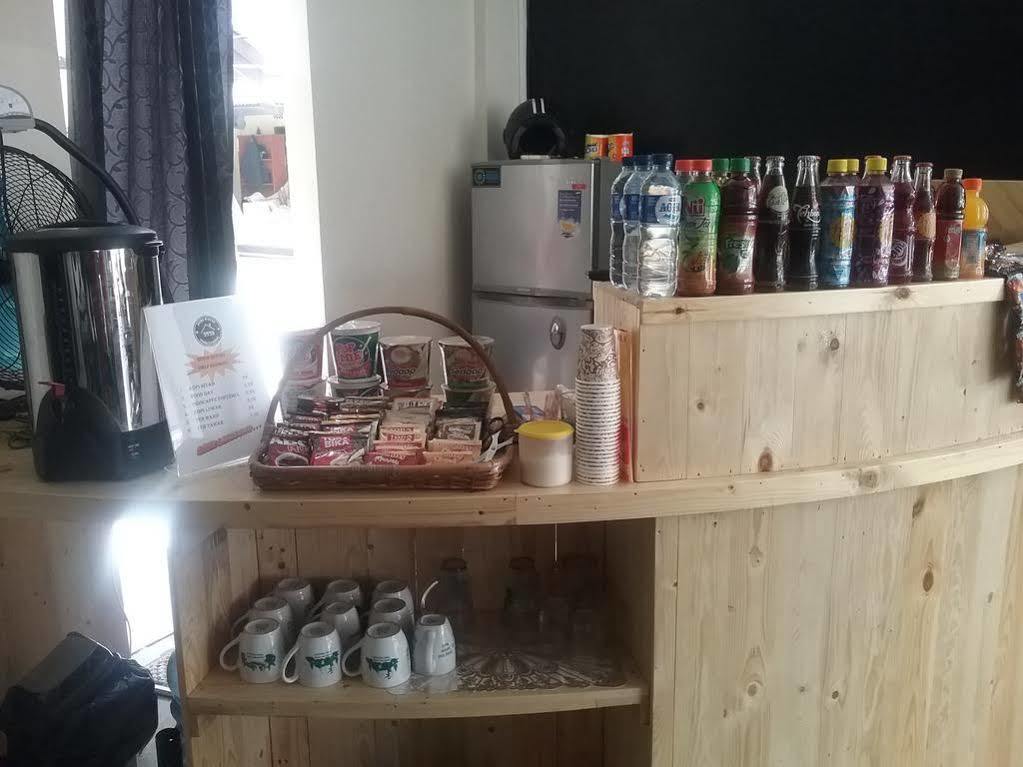 בנדונג Budi House & Food Station מראה חיצוני תמונה